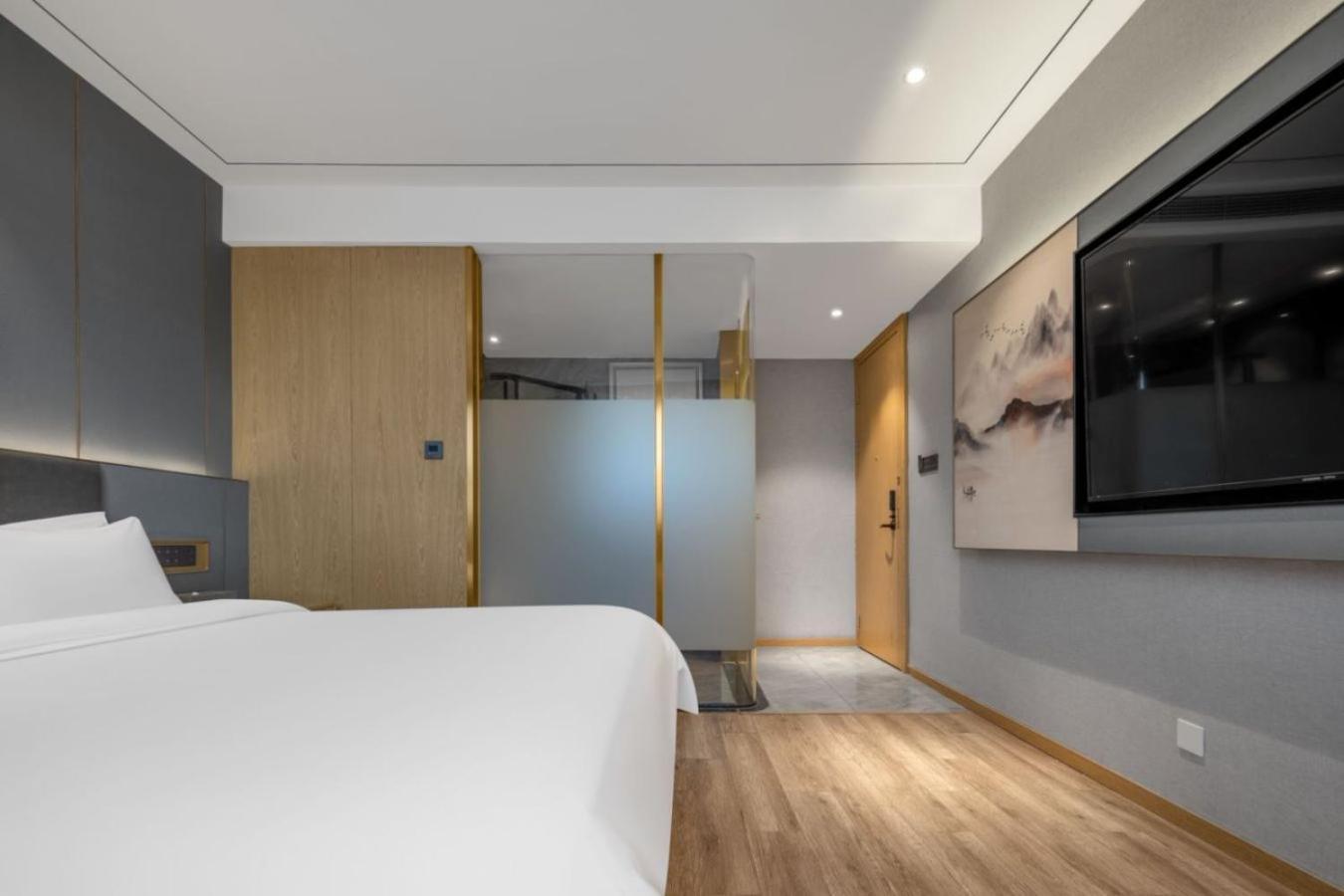 Weiting Caoan Road Branch Khách sạn 3*